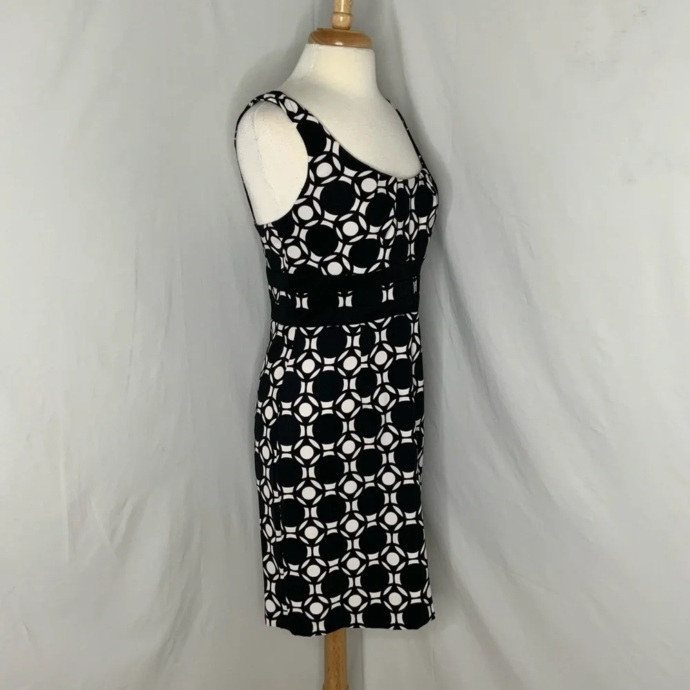 Connected Black/White Print Sleeveless Dress 10 - Picture 4 of 11